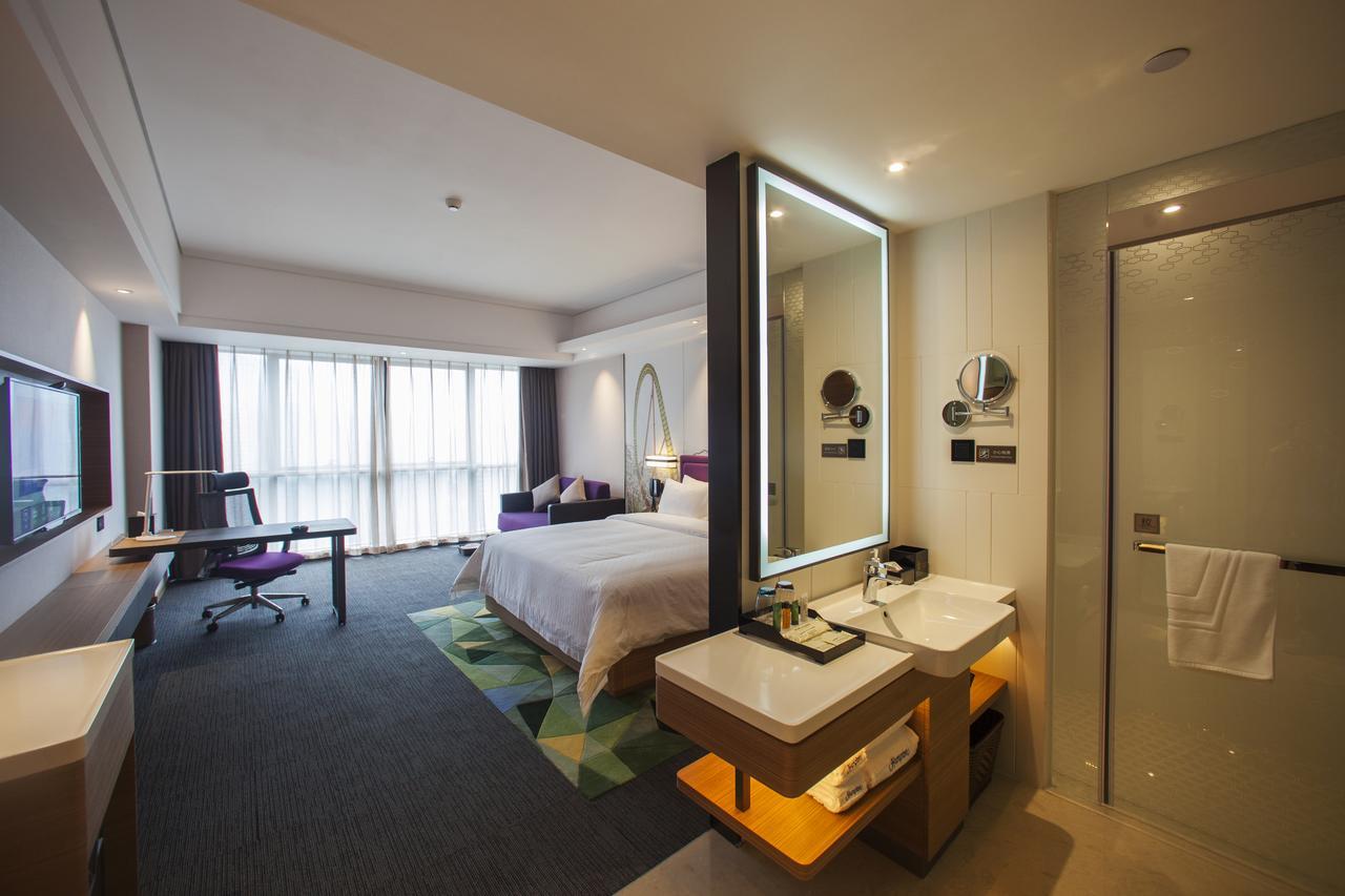 Отель Hampton By Hilton Qingyuan Qingxin District Экстерьер фото